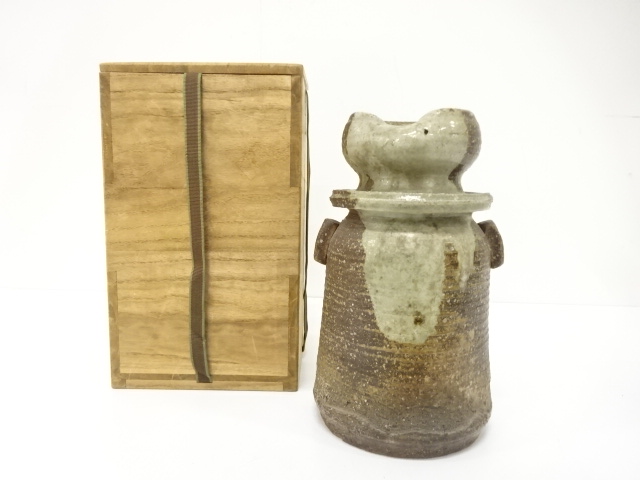 JAPANESE CERAMICS / IGA WARE FLOWER VASE / ARTISAN WORK